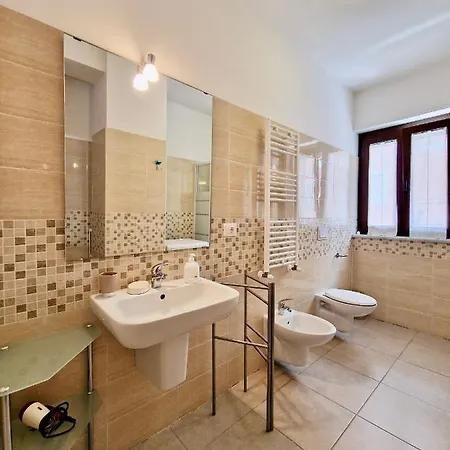 La Chiostrina By Tramonti *