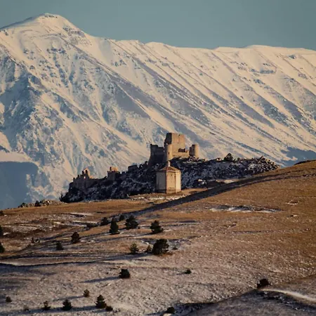 La Chiostrina By Tramonti * LʼAquila