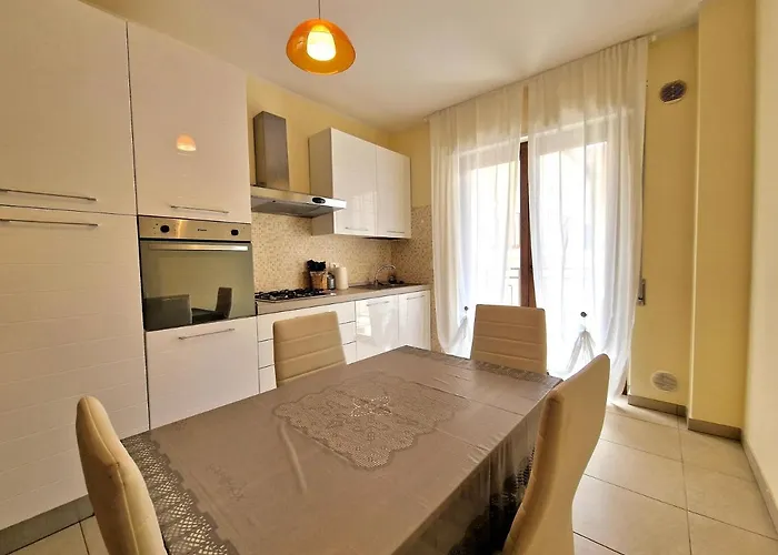 La Chiostrina By Tramonti Appartement LʼAquila